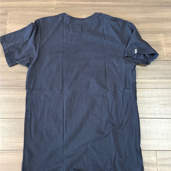 Ali and Elvis Vintage Graphic Tee with Iconic Duo Print - Picture 4 of 5